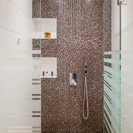 Отель Viko Boutique 4*