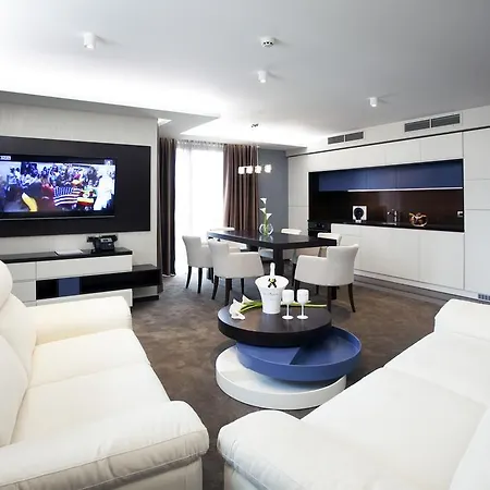 Отель Viko Boutique 4*