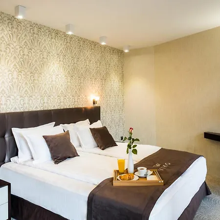 Отель Viko Boutique